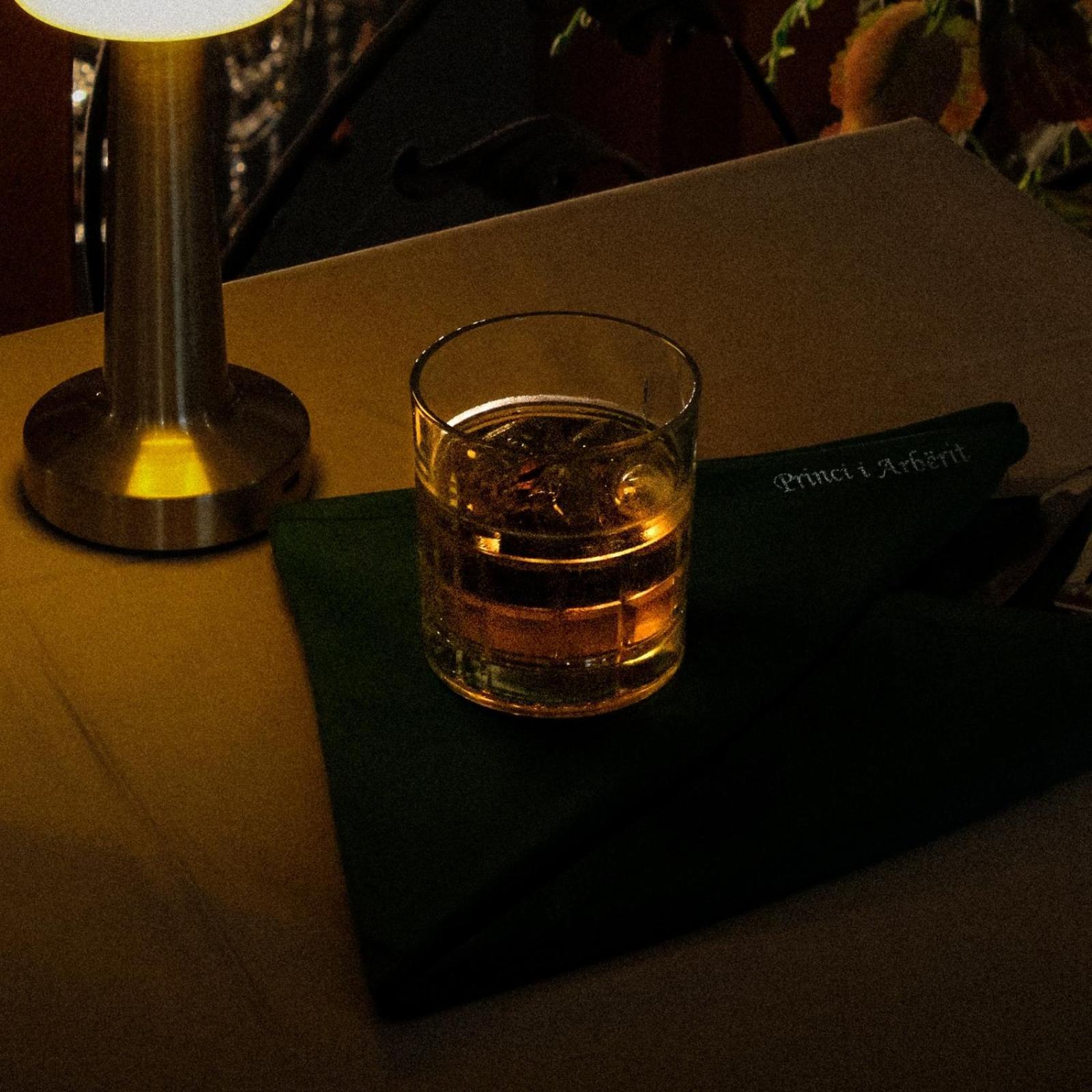 Hotel Princi I Arberit 普里什蒂纳 外观 照片